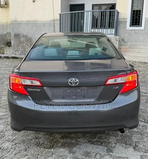 Toyota Camry 2014 Gray