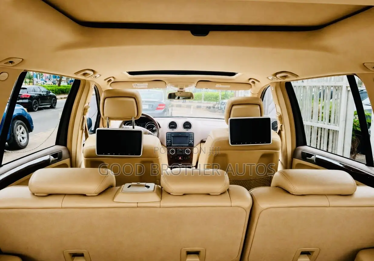 Mercedes-Benz GL-Class 2012 Blue