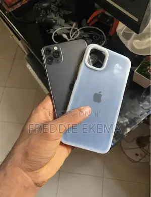 Apple iPhone 11 Pro Max 64 GB Black