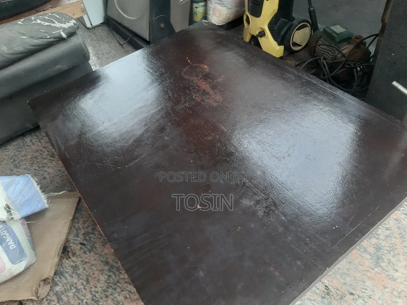 Wooden Parlour Center Table