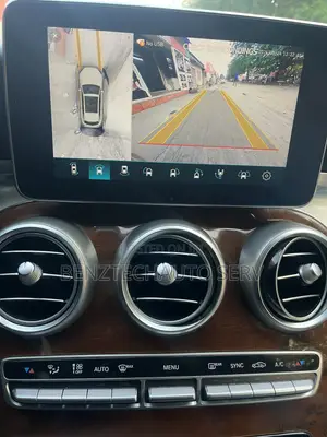 Mercedes Benz 360 Camera