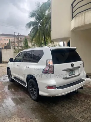 Lexus GX 460 2021 White