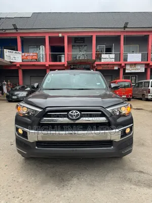Toyota 4-Runner 2017 Gray