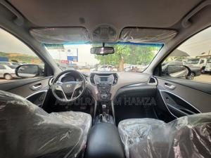 Hyundai Santa Fe 2016 Gray