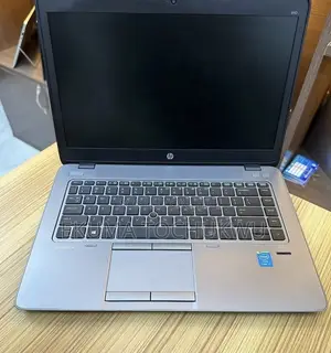 Laptop HP EliteBook 840 G2 8GB Intel Core i5 HDD 500GB