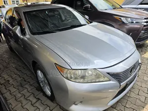 Lexus ES 350 FWD 2013 Silver