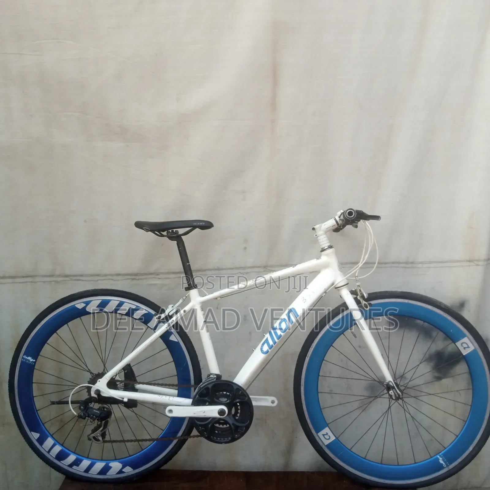 White Alton Road Bicycle