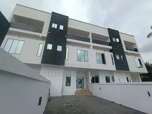 4bdrm Duplex in Ikeja Gra for rent