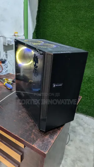 Desktop Computer 16GB AMD Ryzen 5 SSD 1T