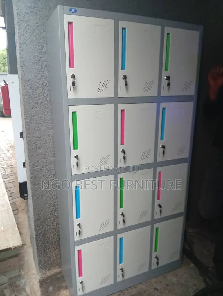 12 Doors Workers Lockers