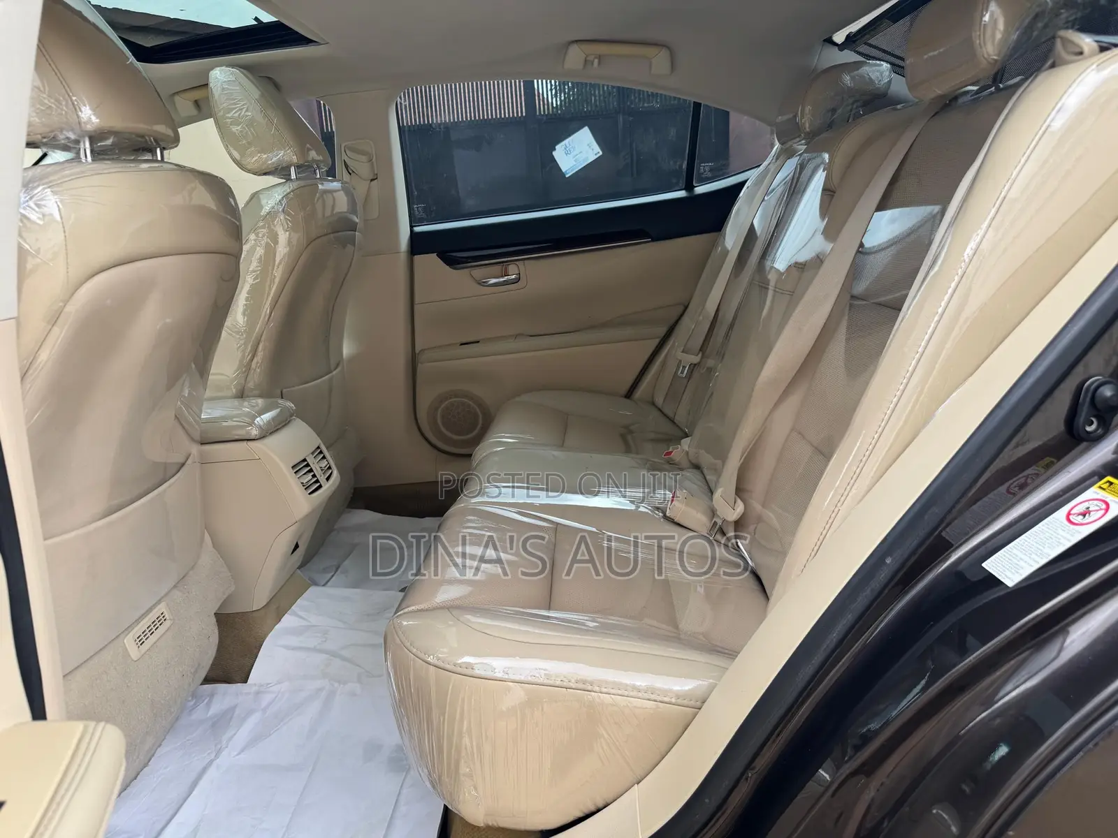 Lexus ES 2014 Brown