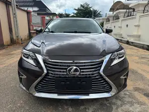 Lexus ES 2014 Brown