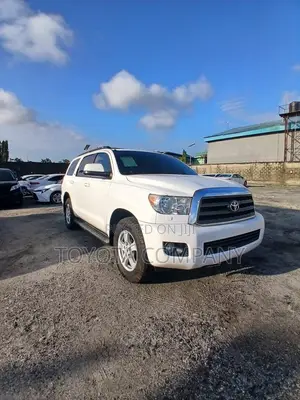 Toyota Sequoia 2013 White