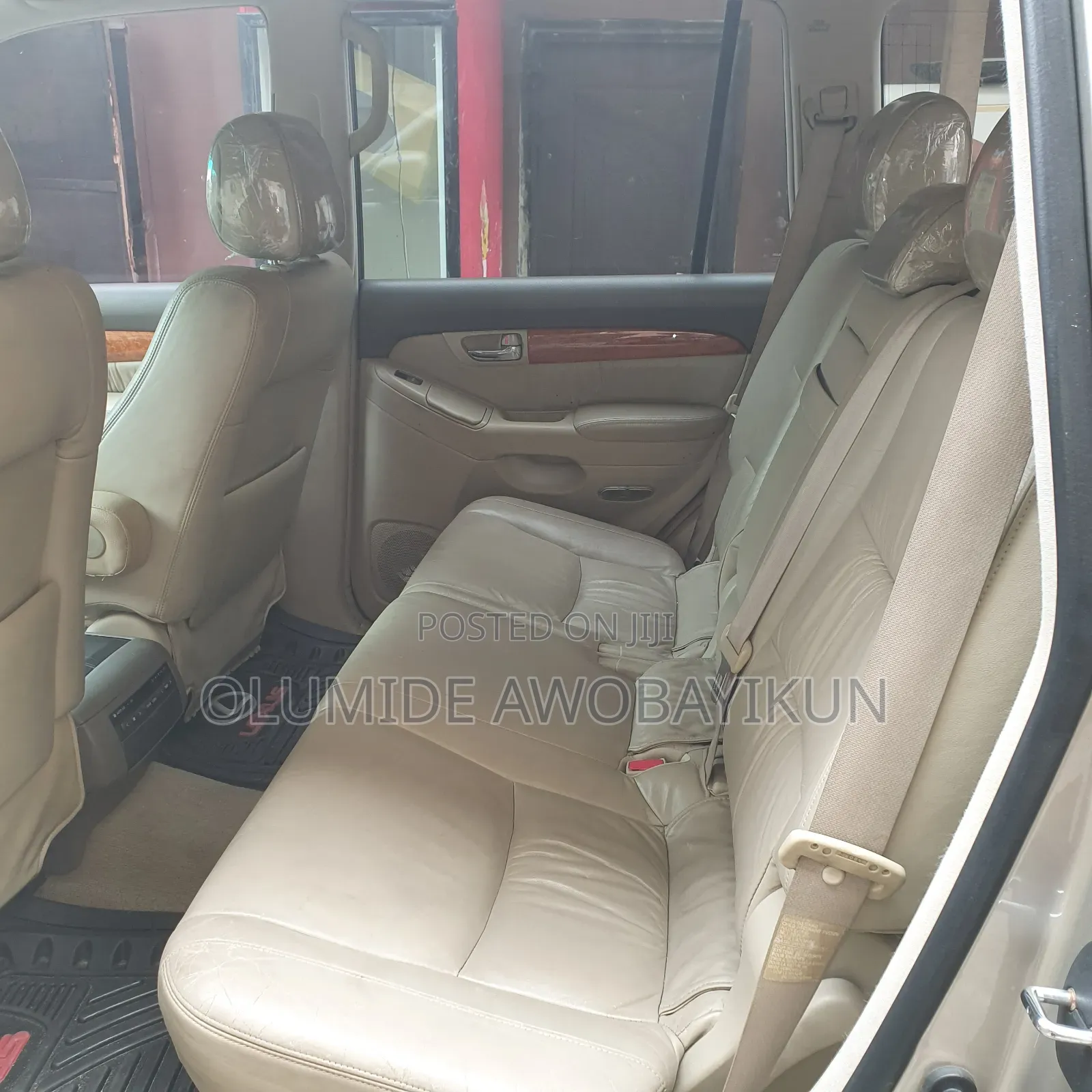 Lexus GX 2025 Gold