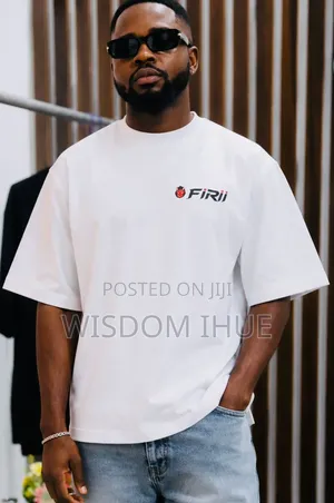 Ofirii Trone . Stitch White T-Shirt