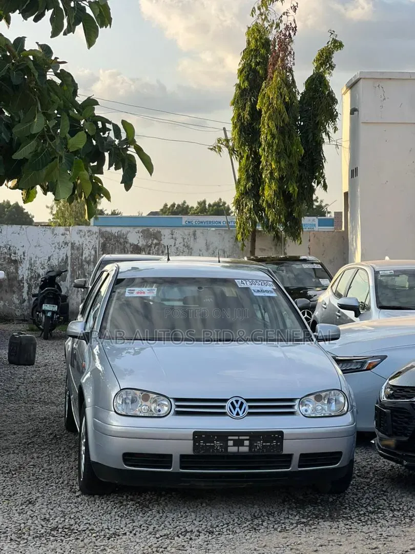 Car 2004 Silver