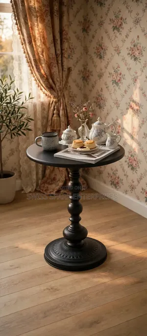 Luxury Side Stool/Table