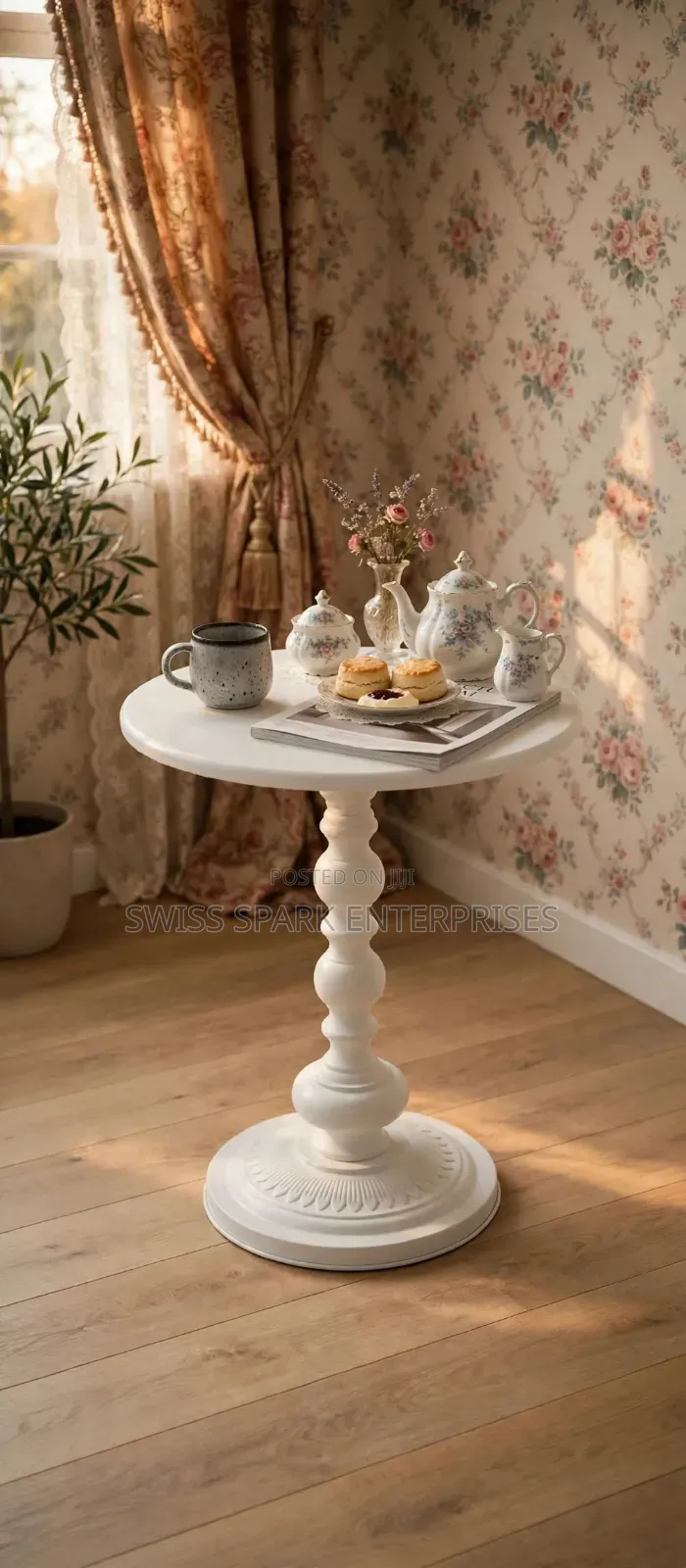 Luxury Side Stool/Table