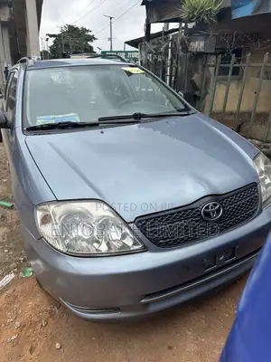 Toyota Corolla 1.9 D Liftback 2000 Blue