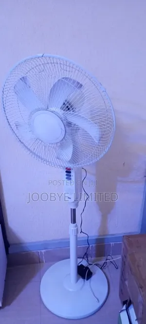 16" Solar Fan DC/AC