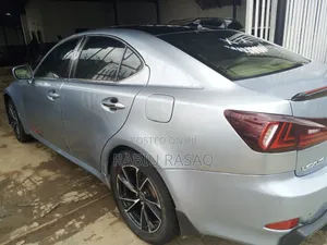 Lexus IS 2008 Blue