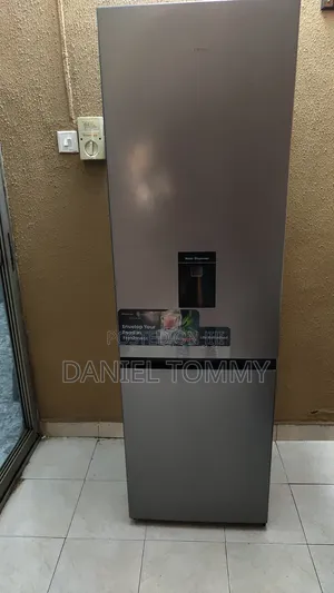 Hisense Bottom Freezer Fridge, Still Under Warranty.
