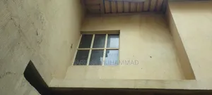 7bdrm Duplex in Layin.Tafida., Gwale for rent
