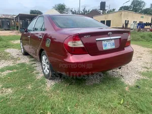 Toyota Camry 2004 Red