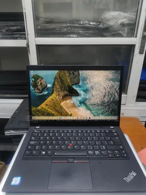 Laptop Lenovo ThinkPad T490s 16GB Intel Core i7 SSD 512GB