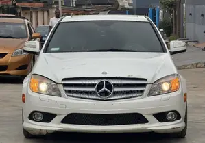 Mercedes-Benz C300 2008 White