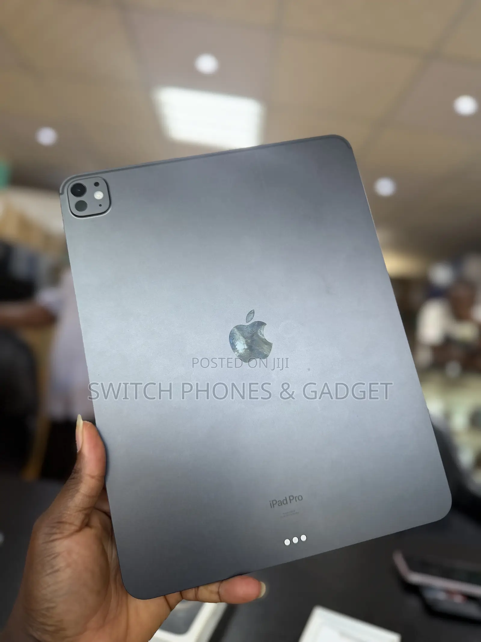 Apple iPad Pro 13 (2024) 256 GB Gray
