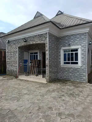 3bdrm Bungalow in Melo Estate, Obio-Akpor for rent