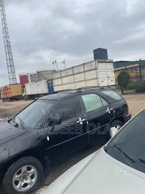 Lexus RX 2000 Black