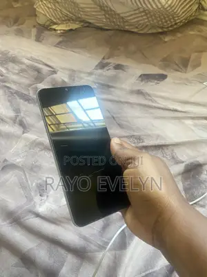 Itel A100 128 GB Green