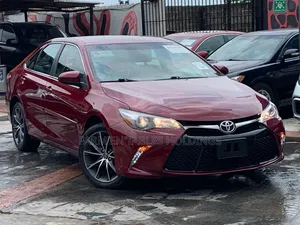 Toyota Camry 2015