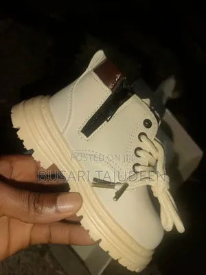 Premium Kids High-Top Sneakers – Stylish, Comfortable & Durable