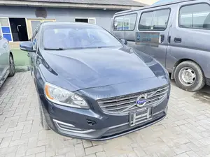 Volvo S60 T5 4dr Sedan AWD (2.5L 5cyl Turbo 6A) 2015 Blue