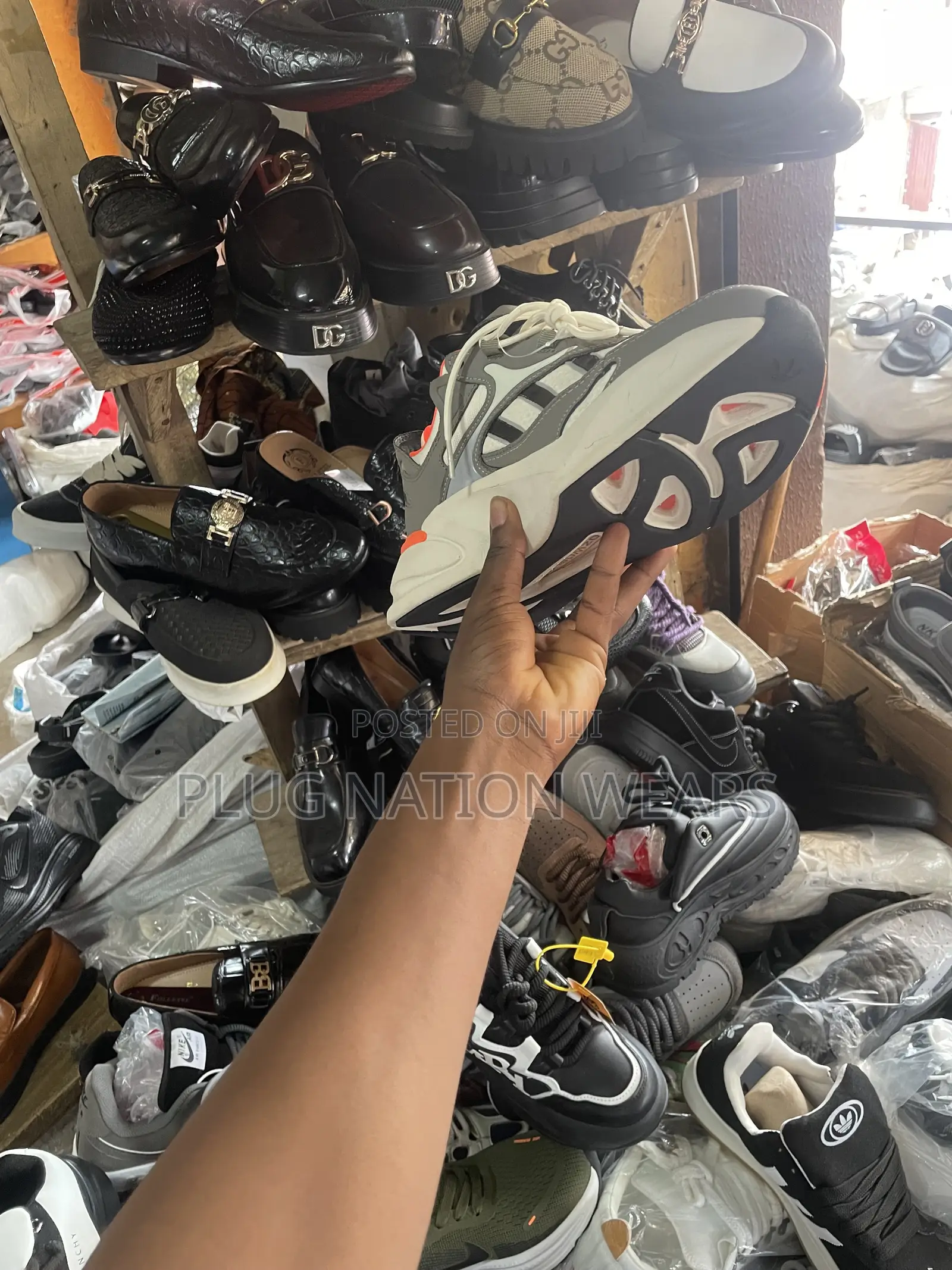 Adidas Sneakers