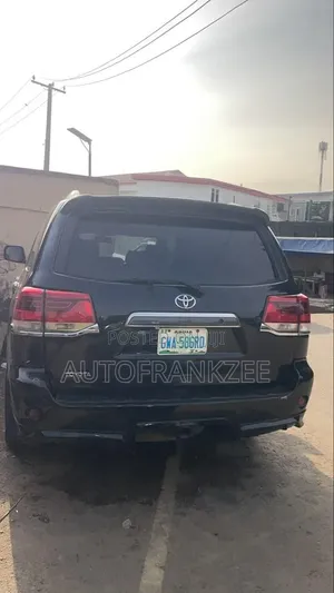 Toyota Sequoia 2014 Black
