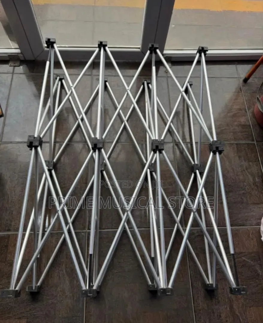 DJ Stand 4 Leg Adjustable Dj Stand
