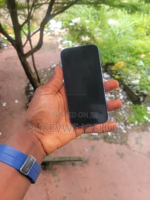 Apple iPhone 16 128 GB Blue