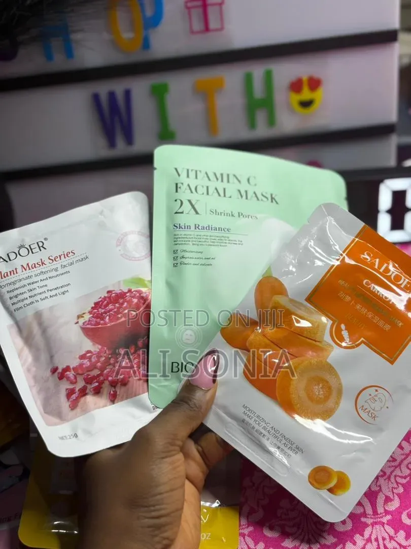 Clearance Moisturizing Face Mask