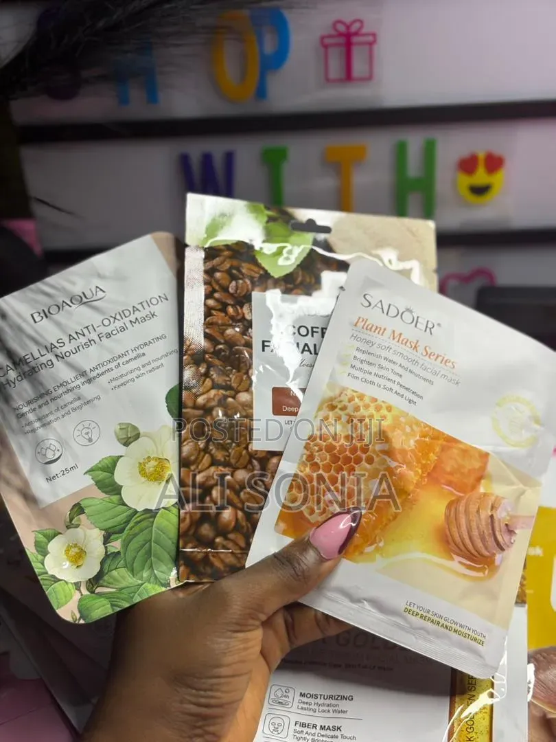 Clearance Moisturizing Face Mask
