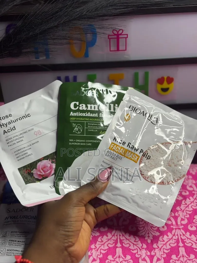 Clearance Moisturizing Face Mask