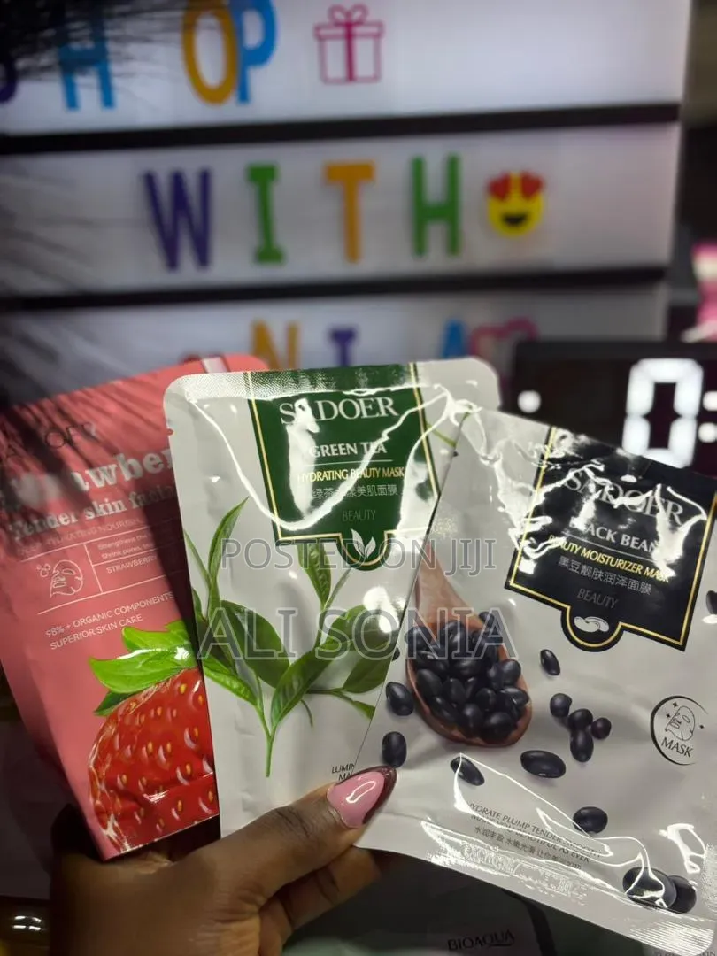 Clearance Moisturizing Face Mask