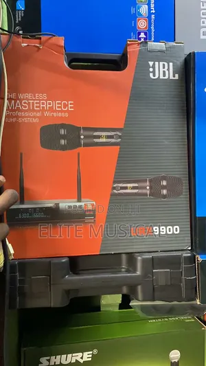 JBL URX9900 Professional UHF Wireless Microphone System