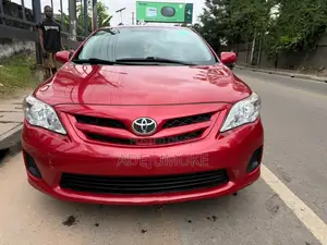 Toyota Corolla LE 4dr Sedan (1.8L 4cyl 4A) 2012 Red