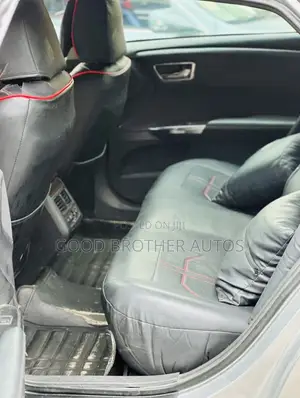 Toyota Avalon 2013 Silver
