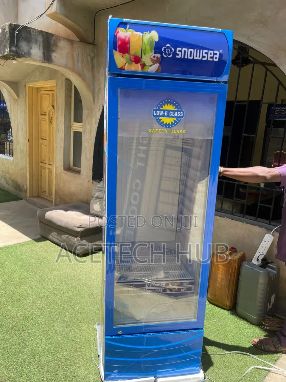 Snowsea 400L Upright Commercial Cooler