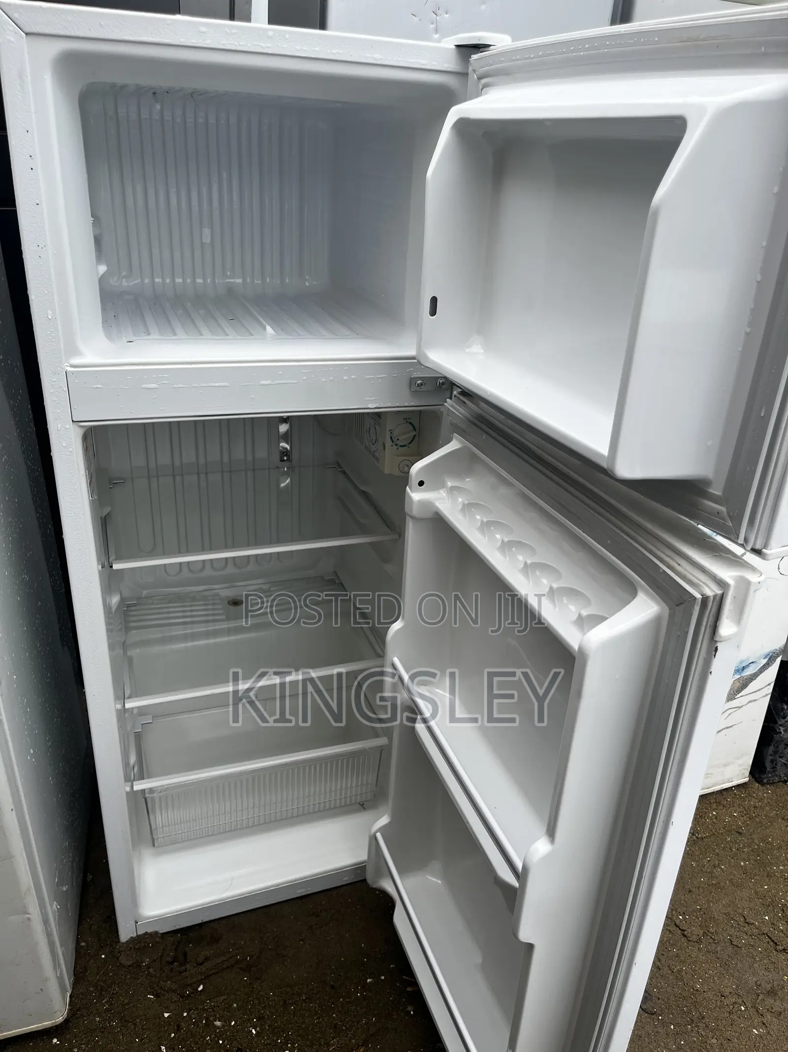 Daevoo Mini Double Door Fridge and Freezer